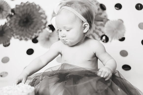 Karsta 1yr-101b&w
