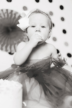 Karsta 1yr-102b&w