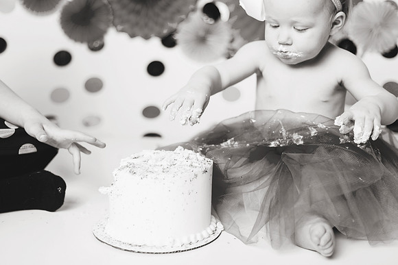 Karsta 1yr-107b&w