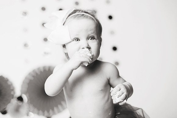 Karsta 1yr-124b&w