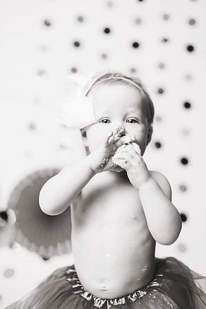 Karsta 1yr-128b&w