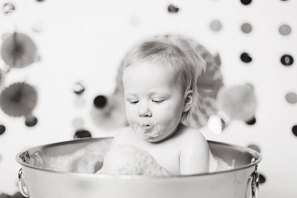 Karsta 1yr-135b&w