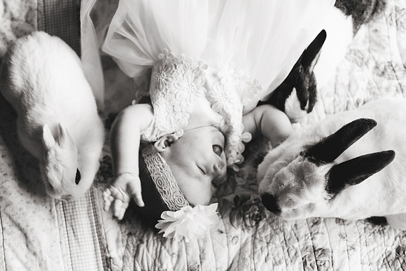 Bunnies 2018-147b&w