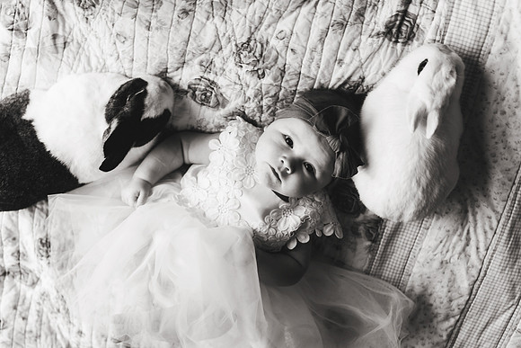 Bunnies 2018-153b&w