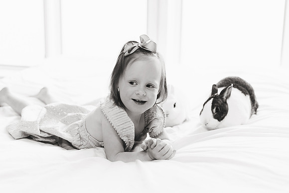 Cora Bunnies 2018-34b&w