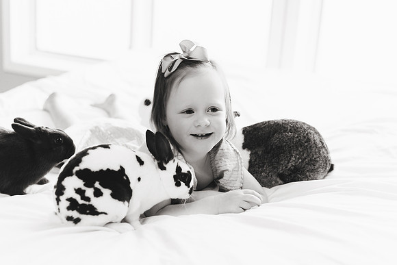 Cora Bunnies 2018-37b&w