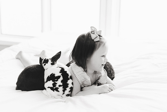 Cora Bunnies 2018-38b&w