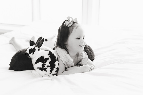 Cora Bunnies 2018-39b&w