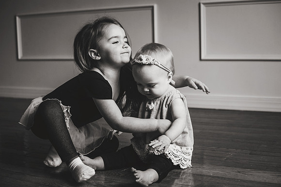 Scarlett 1yr-27b&w