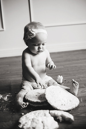 Scarlett 1yr-134b&w