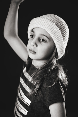 Kayleigh 2018-24b&w