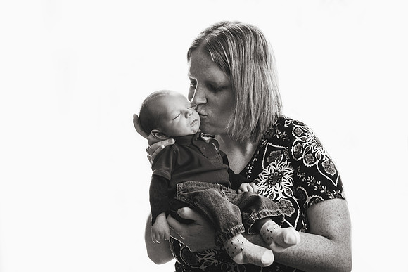 Mateo NB Family-21b&w