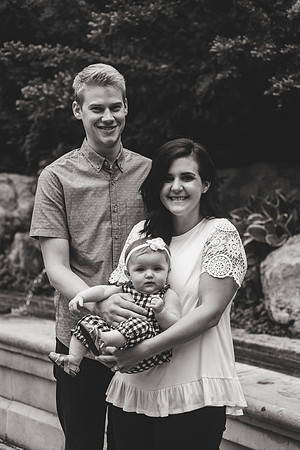 Annie 6mth-14b&w