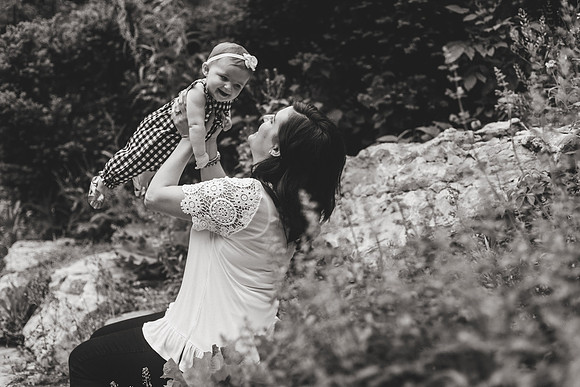 Annie 6mth-19b&w