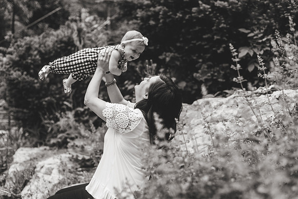 Annie 6mth-21b&w