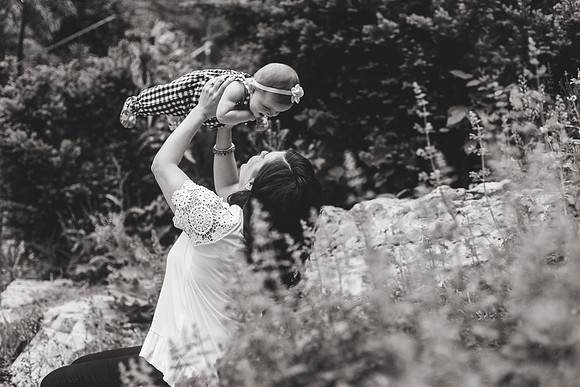 Annie 6mth-25b&w