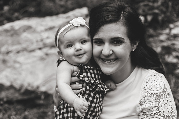 Annie 6mth-36b&w
