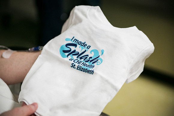 Matthew Birth-373