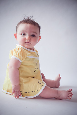 Nora 7mth Hungry-12