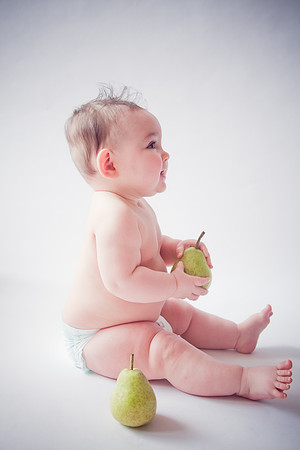 Nora 7mth Hungry-26