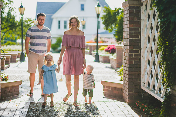 Family 2018-54