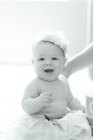xAverie 6mth-128