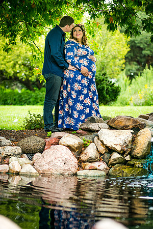 Belly Bump 2018-43