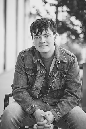Gabe Senior-32
