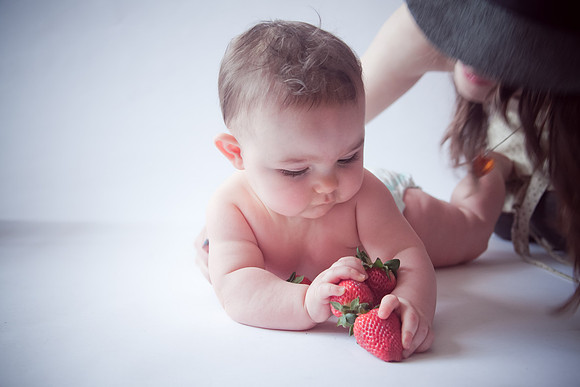 Nora 7mth Hungry-47