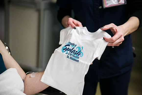 Matthew Birth-372