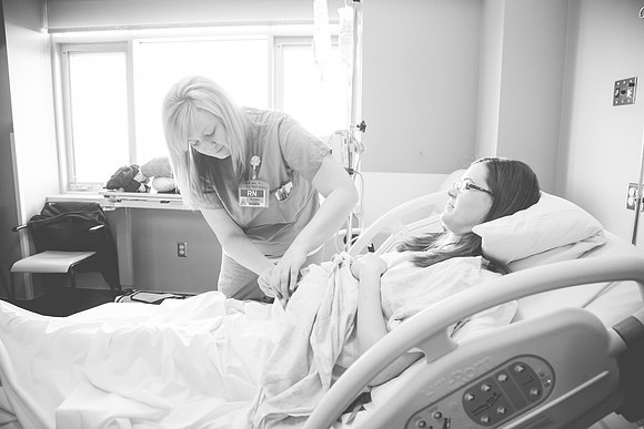 Torryn Birth B&W-50
