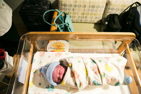 Matthew Birth-394