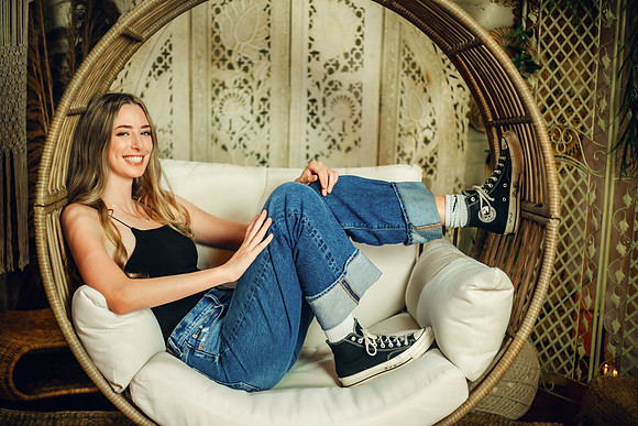 Abby Senior-55