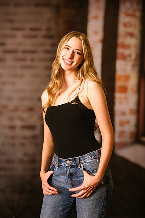 Abby Senior-67