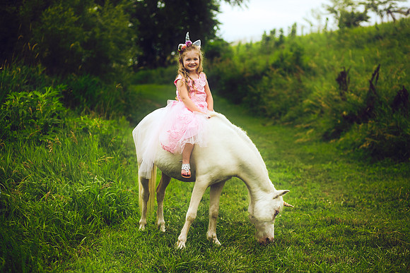Unicorn-32