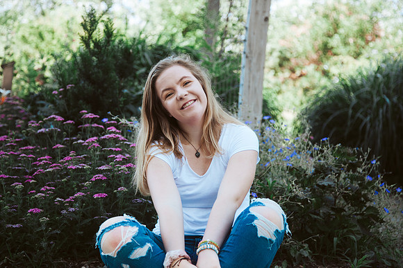 Ally Senior-174