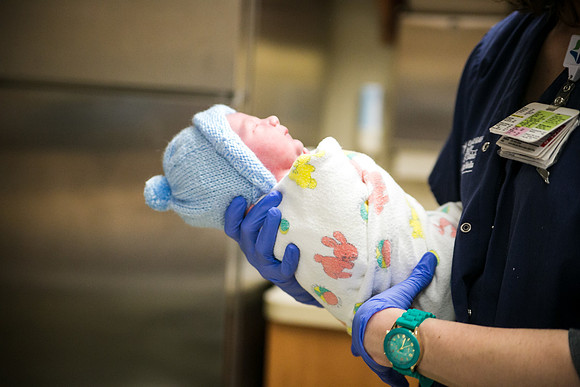 Matthew Birth-381