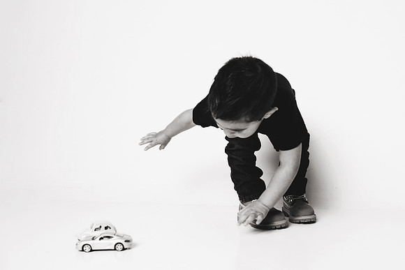 Sebastian 2yr-20b&w