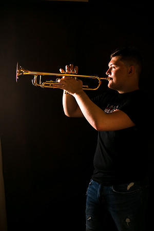 Senior-83