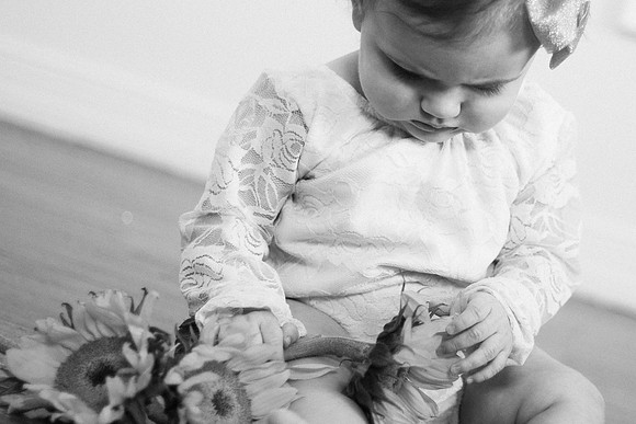 xSaylor. 6mths-93