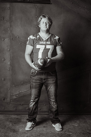 xNate Senior-140