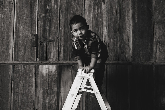 Sebastian 2yr-16b&w