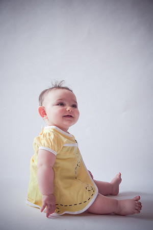 Nora 7mth Hungry-11