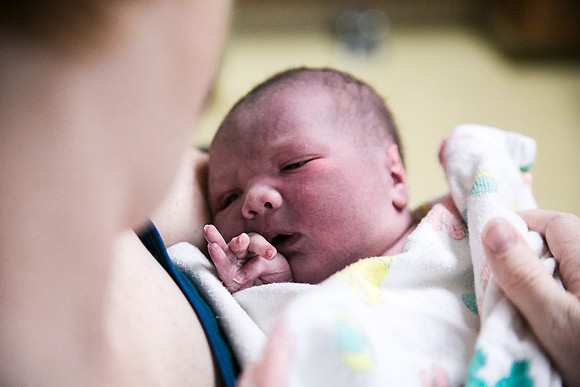 Matthew Birth-333
