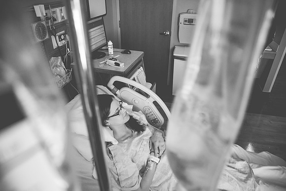 Torryn Birth B&W-69