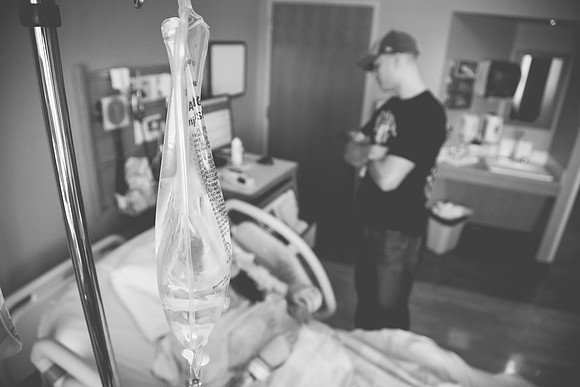 Torryn Birth B&W-68
