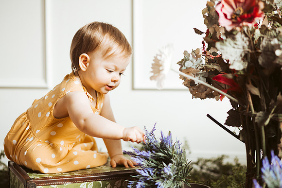 Esther 1yr_-84