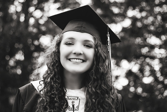 Grad 2018-13b&w