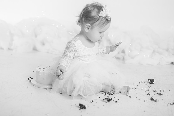 xTaelyn 1yr-123