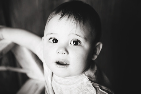 Kristopher 1yr-36b&w